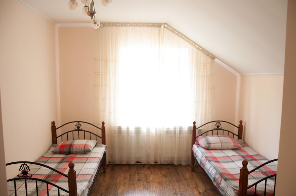 Almaty Backpackers Hostel Phòng bức ảnh